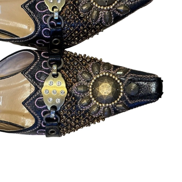 Whittall & Shon Embellished Pointed Toe Slip On Heels Black Size 7 NWT - Picture 3 of 10
